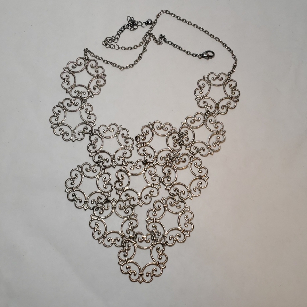Silver Filagree Necklace